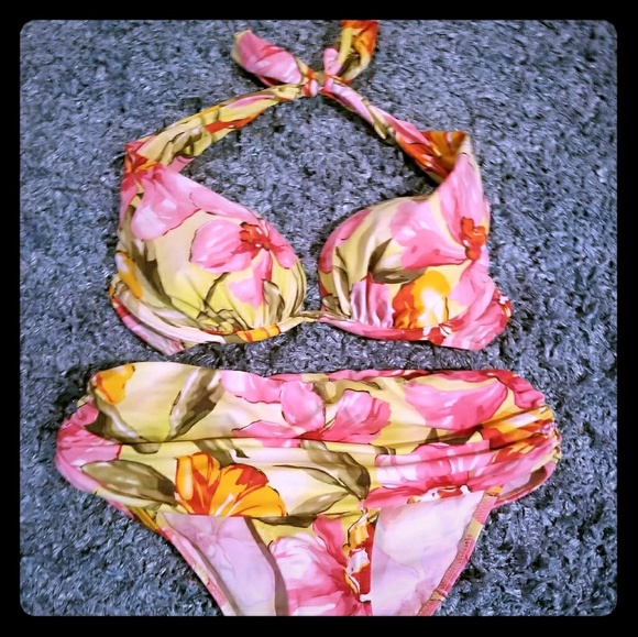 VENUS Swim Nwot Vintage Inspired Venus Push Up Floral Bikini Poshmark